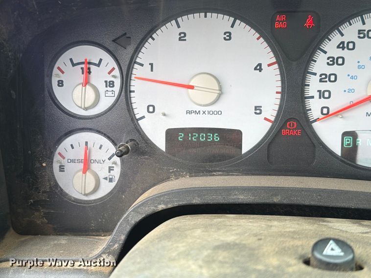 image for item ER1907 2005 Dodge Ram 2500 pickup truck
