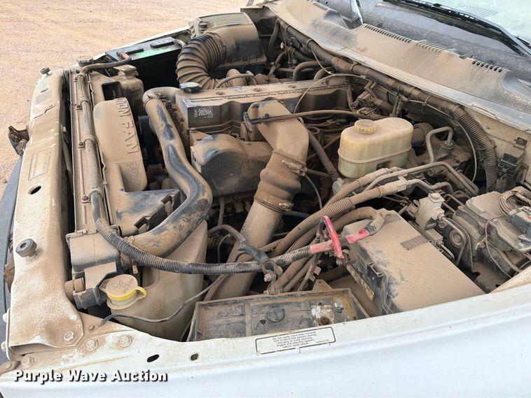 image for item ER1908 2001 Dodge Ram 2500 Ext. Cab pickup truck