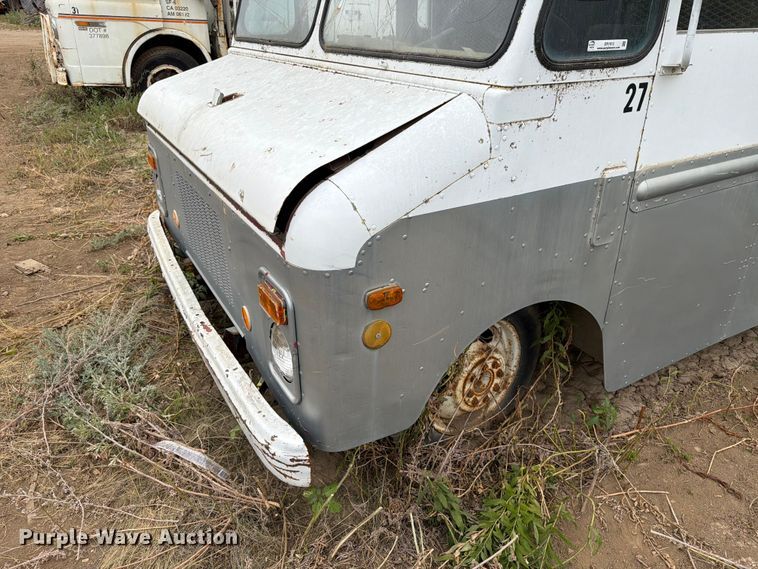 image for item ER1912 1979 GMC delivery van