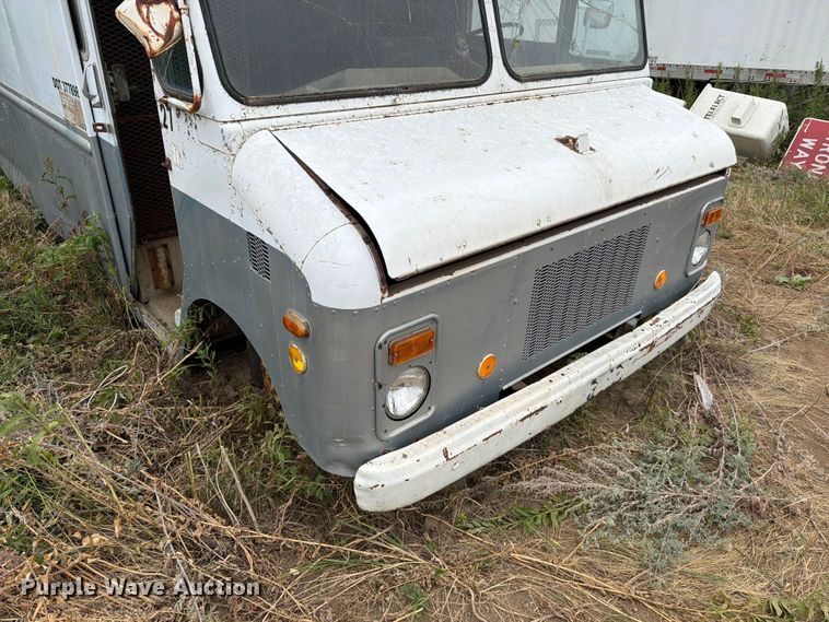 image for item ER1912 1979 GMC delivery van