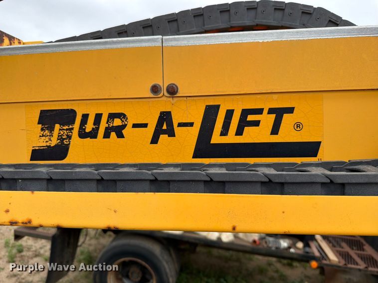 image for item ER1913 1994 GMC 3500HD bucket truck