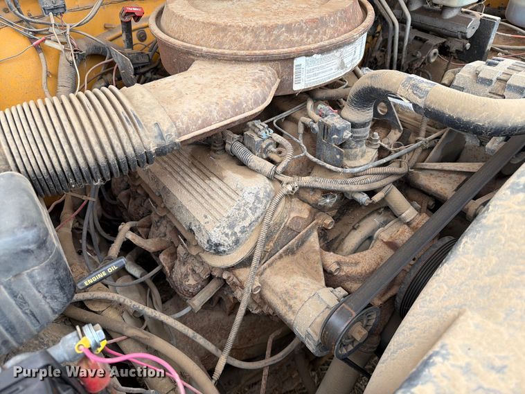 image for item ER1913 1994 GMC 3500HD bucket truck