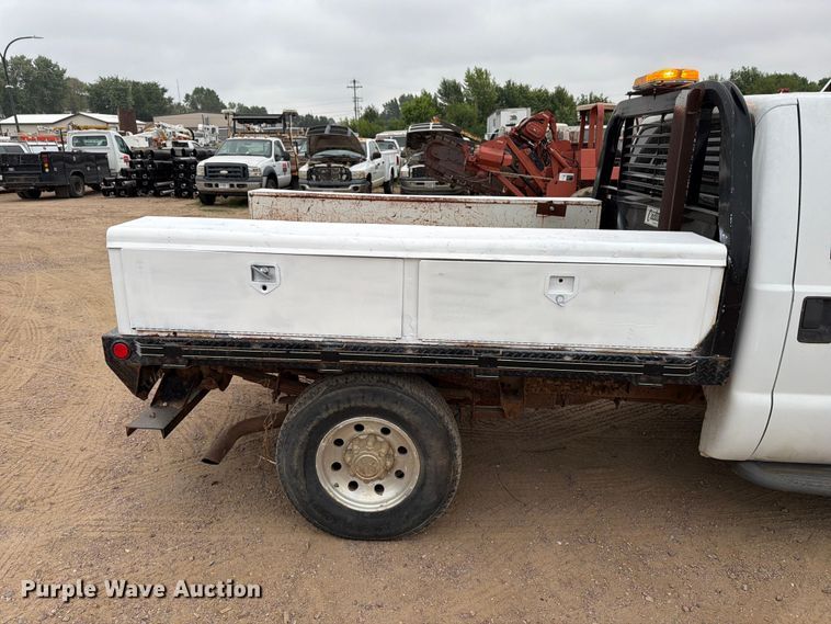 image for item ER1917 2000 Ford F250 Super Duty Crew Cab dump flatbed pickup truck