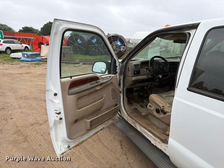 image for item ER1917 2000 Ford F250 Super Duty Crew Cab dump flatbed pickup truck
