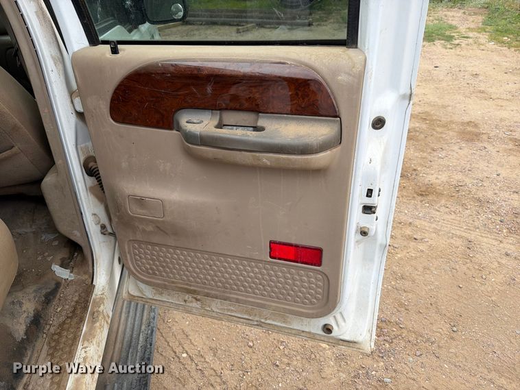 image for item ER1917 2000 Ford F250 Super Duty Crew Cab dump flatbed pickup truck