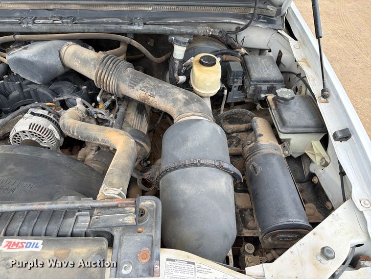 image for item ER1917 2000 Ford F250 Super Duty Crew Cab dump flatbed pickup truck