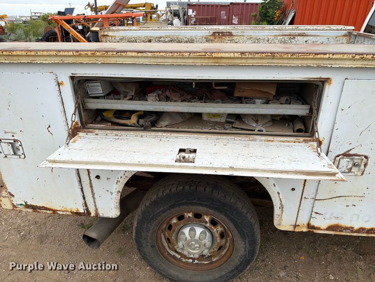 image for item ER1920 2003 Dodge Ram 3500 Ext. Cab utility bed pickup truck