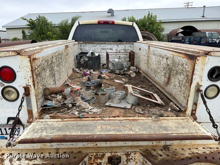 image for item ER1920 2003 Dodge Ram 3500 Ext. Cab utility bed pickup truck