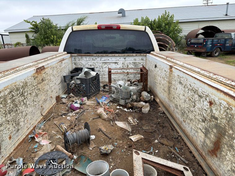 image for item ER1920 2003 Dodge Ram 3500 Ext. Cab utility bed pickup truck