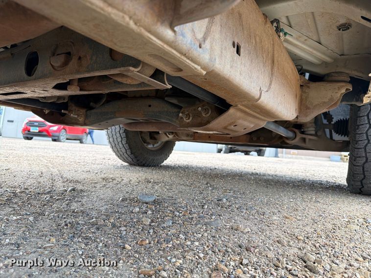 image for item ER1977 2014 GMC Sierra 2500HD pickup truck