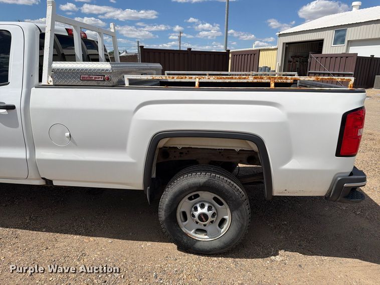 image for item ER1978 2019 GMC Sierra 2500HD Ext. Cab pickup truck