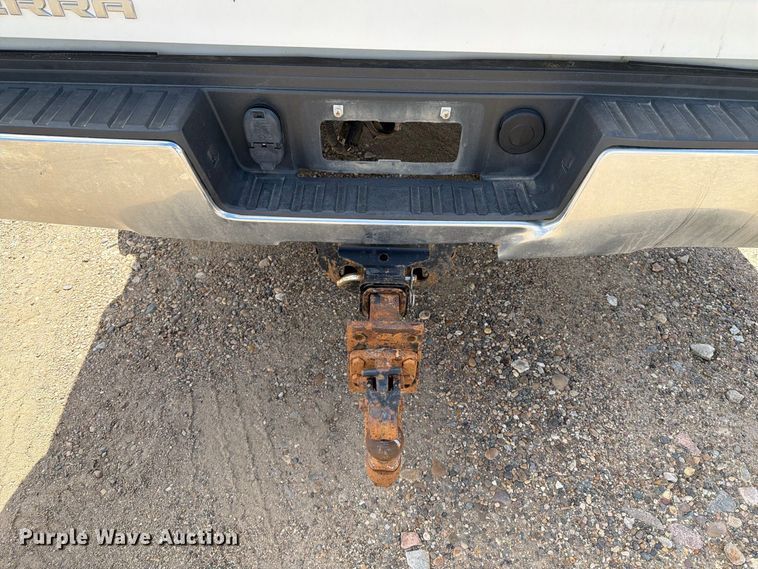 image for item ER1978 2019 GMC Sierra 2500HD Ext. Cab pickup truck