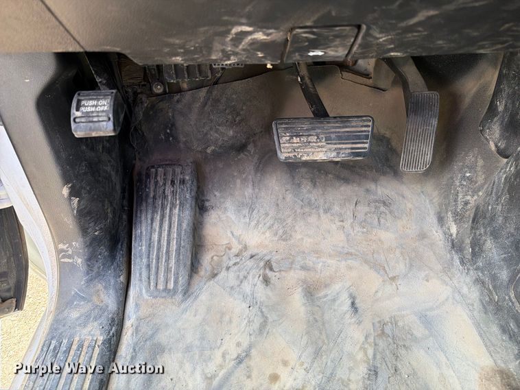 image for item ER1978 2019 GMC Sierra 2500HD Ext. Cab pickup truck
