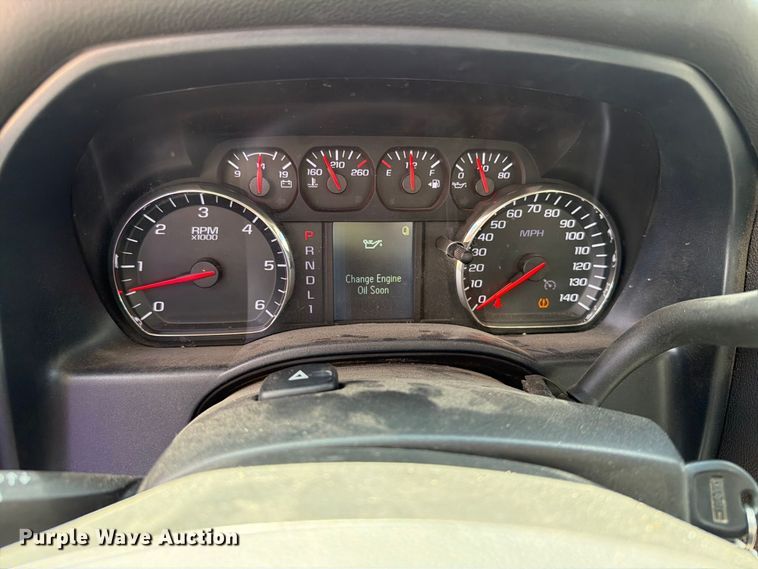 image for item ER1978 2019 GMC Sierra 2500HD Ext. Cab pickup truck