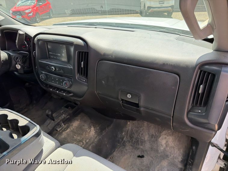 image for item ER1978 2019 GMC Sierra 2500HD Ext. Cab pickup truck