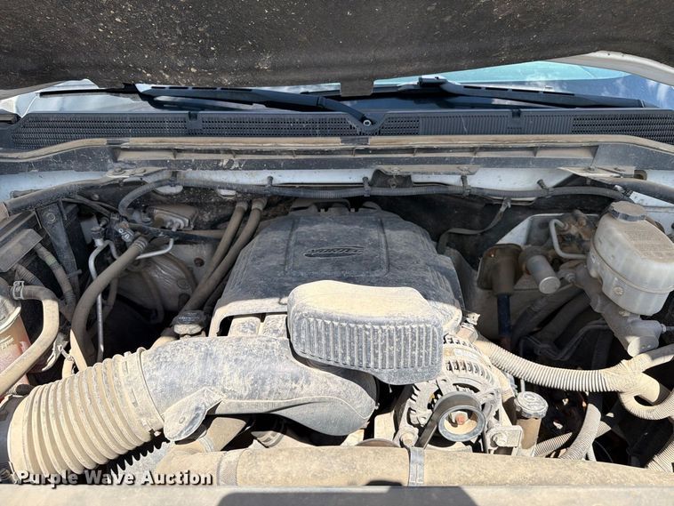 image for item ER1978 2019 GMC Sierra 2500HD Ext. Cab pickup truck