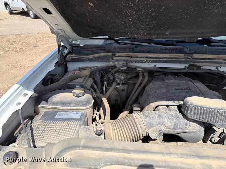 image for item ER1978 2019 GMC Sierra 2500HD Ext. Cab pickup truck