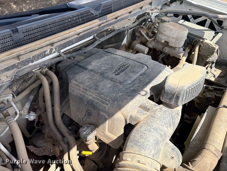 image for item ER1978 2019 GMC Sierra 2500HD Ext. Cab pickup truck