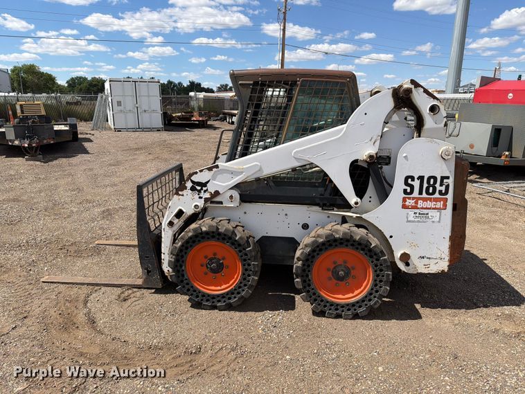 image for item ER1979 2006 Bobcat S185 skid steer loader