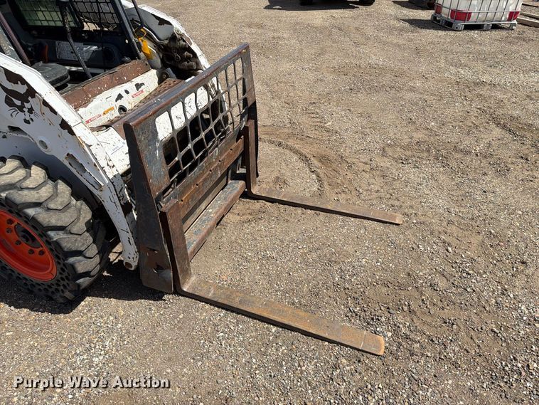 image for item ER1979 2006 Bobcat S185 skid steer loader