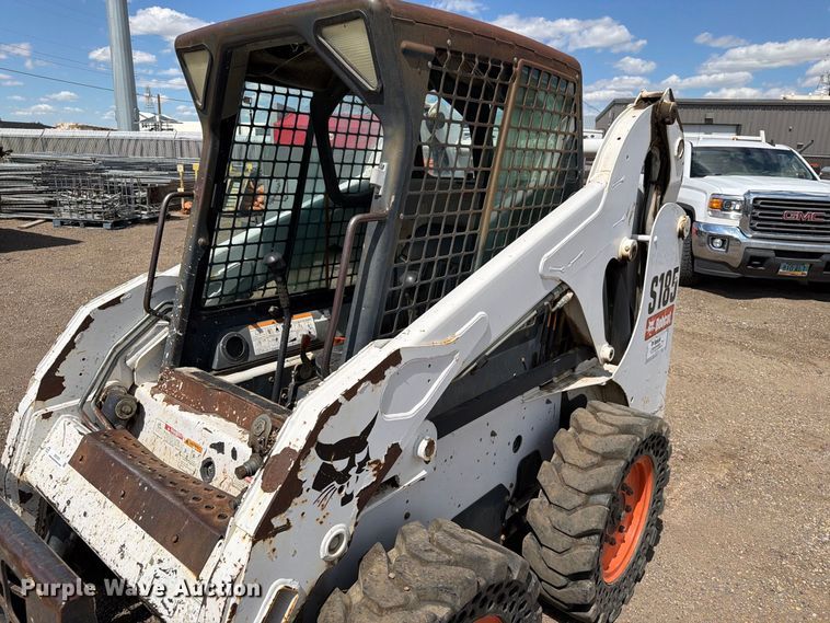 image for item ER1979 2006 Bobcat S185 skid steer loader
