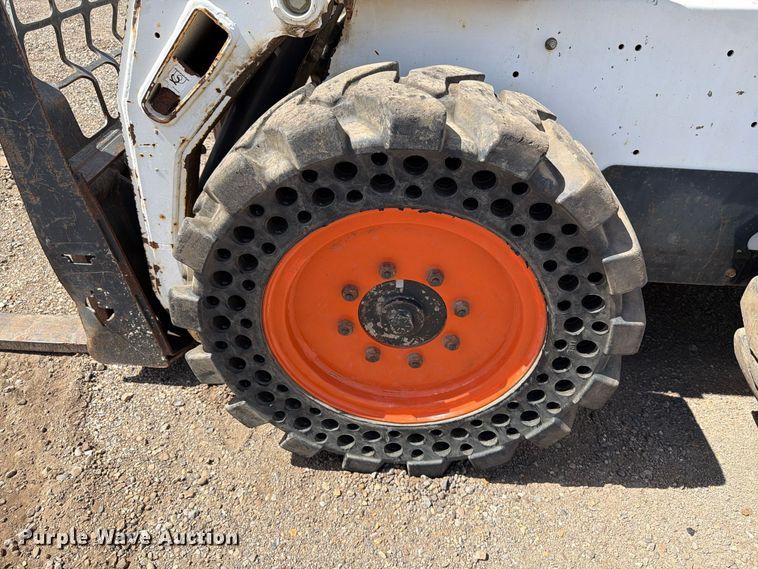 image for item ER1979 2006 Bobcat S185 skid steer loader