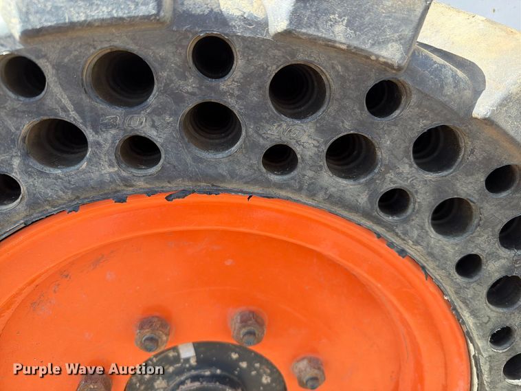 image for item ER1979 2006 Bobcat S185 skid steer loader