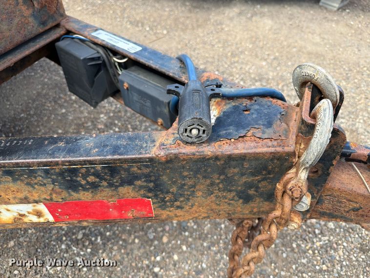 image for item ER1981 2010 PJ utility trailer