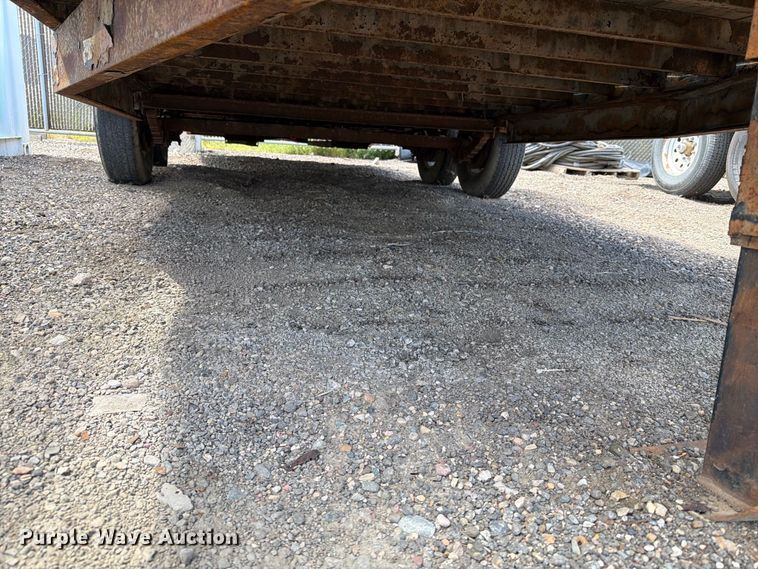 image for item ER1981 2010 PJ utility trailer