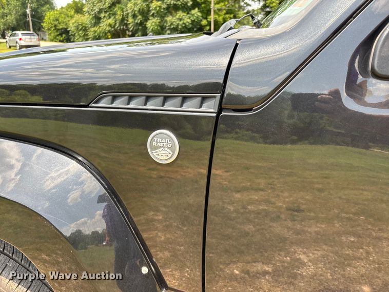 image for item ER3068 2012 Jeep Liberty SUV