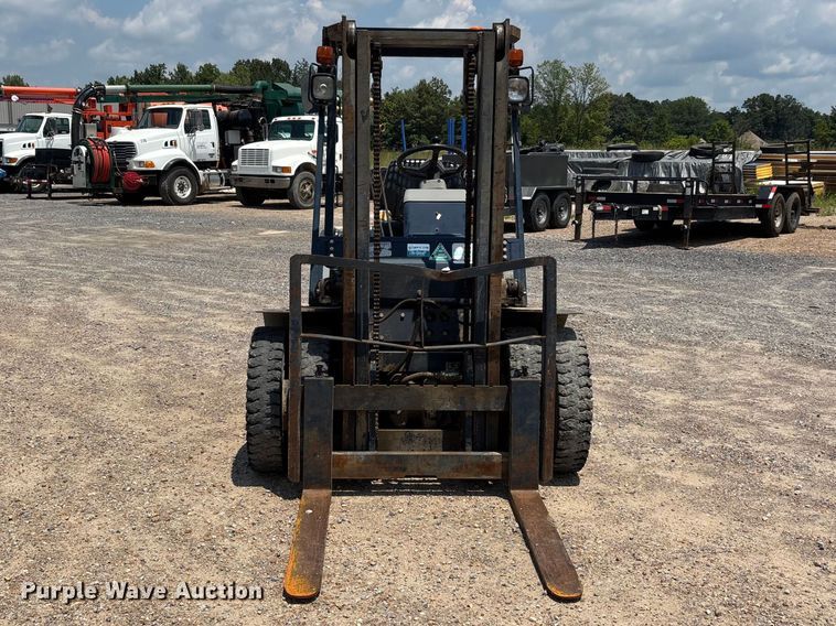 image for item ER3150 Komatsu FD20-11 forklift