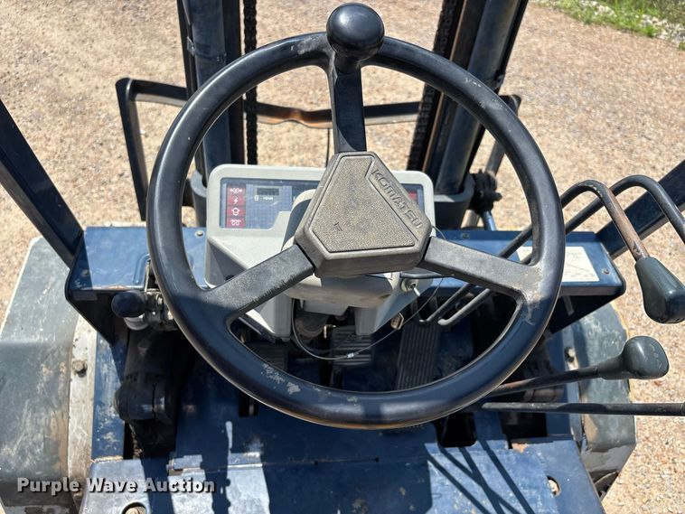 image for item ER3150 Komatsu FD20-11 forklift