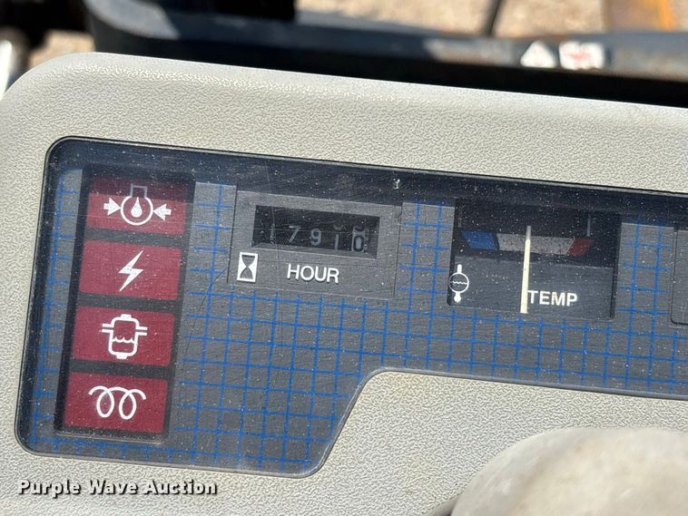 image for item ER3150 Komatsu FD20-11 forklift
