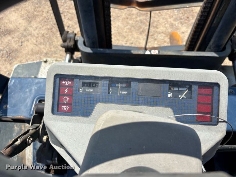 image for item ER3150 Komatsu FD20-11 forklift