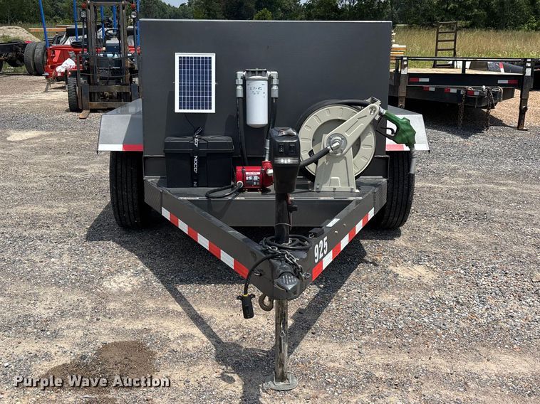 image for item ER3151 fuel trailer