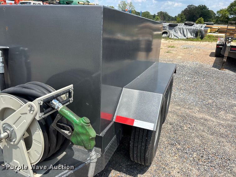image for item ER3151 fuel trailer