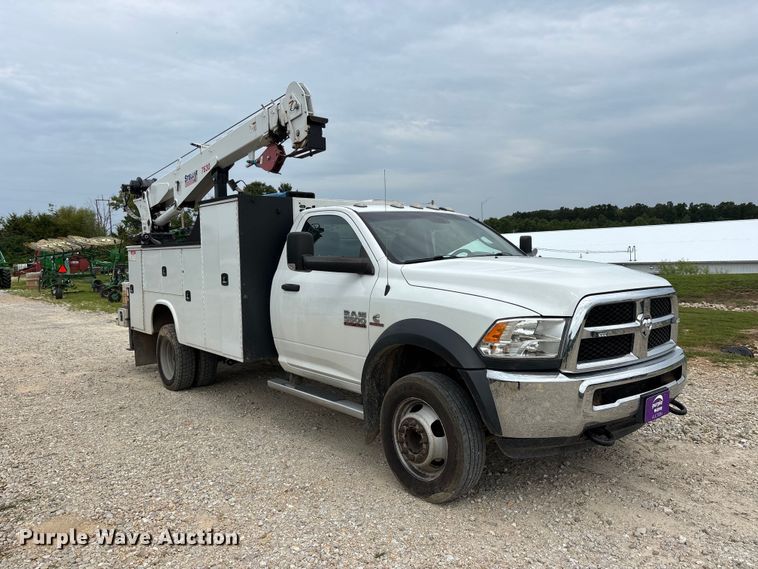 image for item ER3182 2018 RAM 5500 utility / service truck