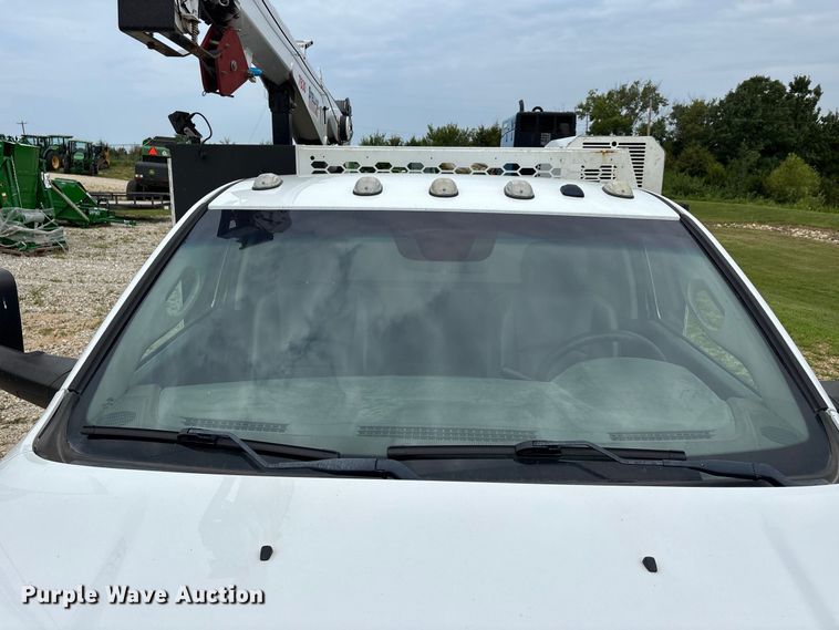image for item ER3182 2018 RAM 5500 utility / service truck