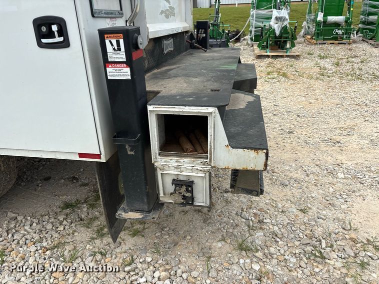 image for item ER3182 2018 RAM 5500 utility / service truck