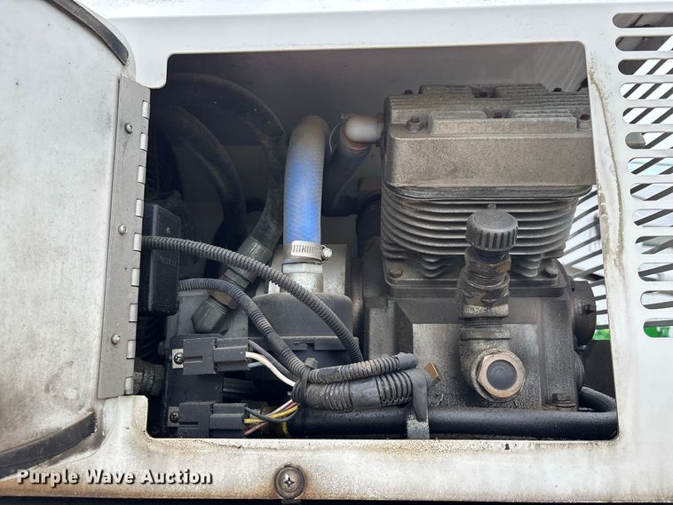 image for item ER3182 2018 RAM 5500 utility / service truck