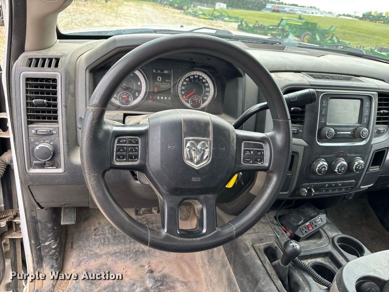 image for item ER3182 2018 RAM 5500 utility / service truck