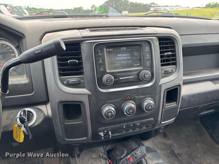 image for item ER3182 2018 RAM 5500 utility / service truck