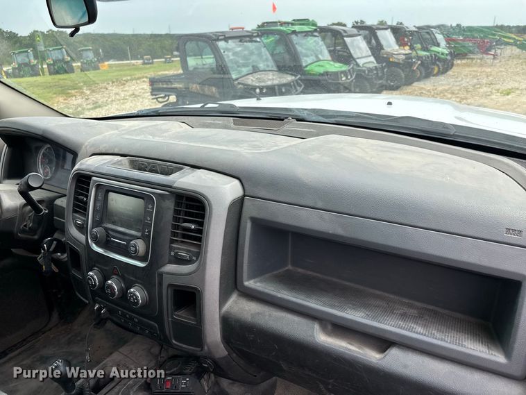 image for item ER3182 2018 RAM 5500 utility / service truck