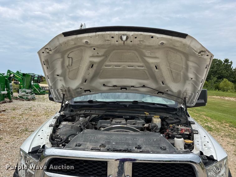 image for item ER3182 2018 RAM 5500 utility / service truck