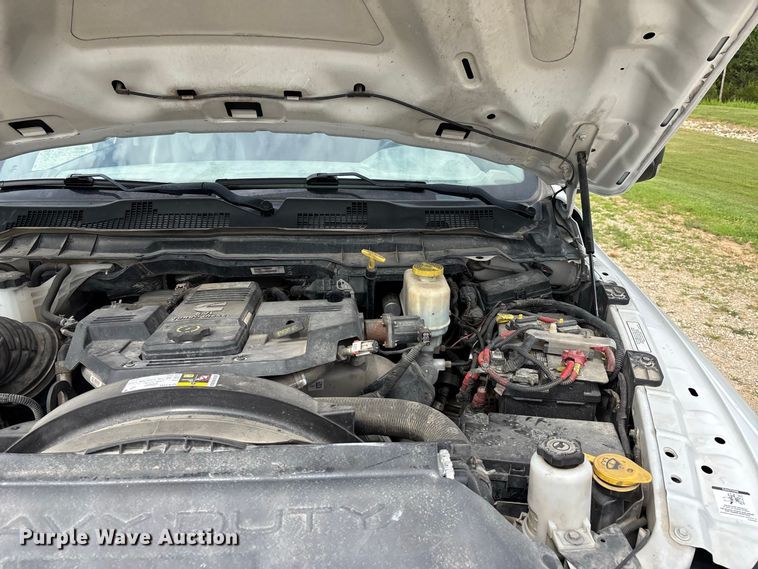 image for item ER3182 2018 RAM 5500 utility / service truck