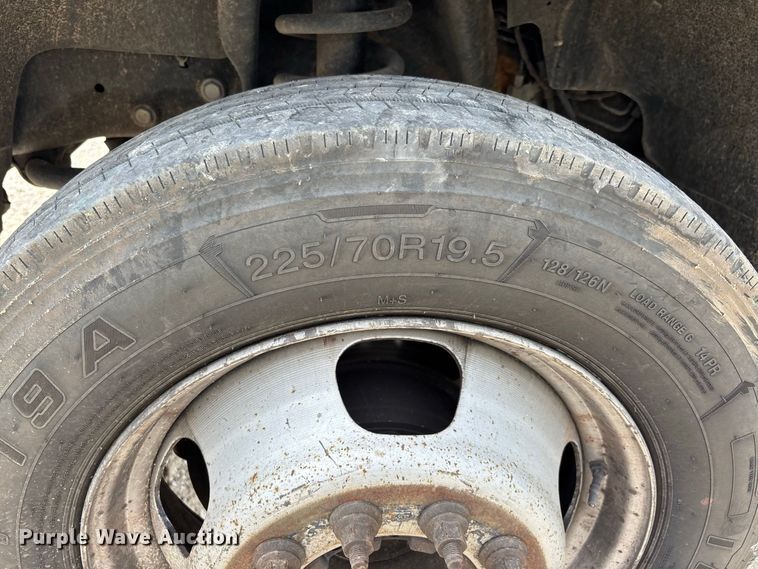 image for item ER3182 2018 RAM 5500 utility / service truck