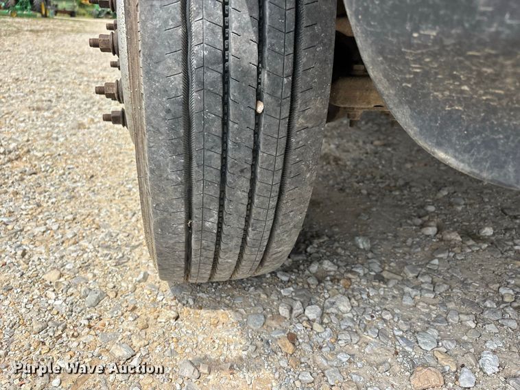 image for item ER3182 2018 RAM 5500 utility / service truck