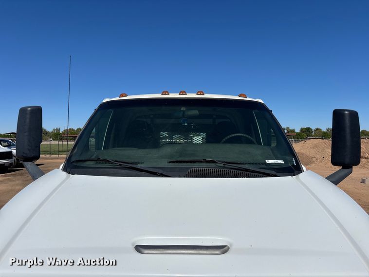 image for item ER7686 2008 Chevrolet C4500 flatbed truck