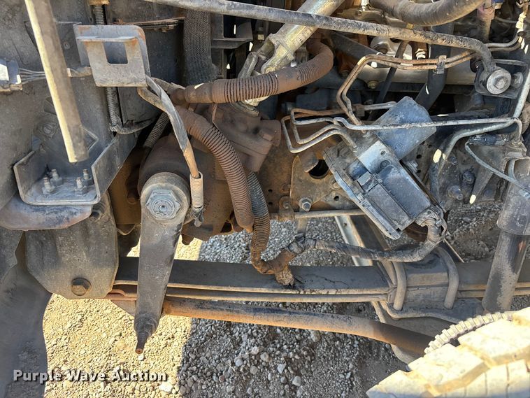 image for item ER7686 2008 Chevrolet C4500 flatbed truck