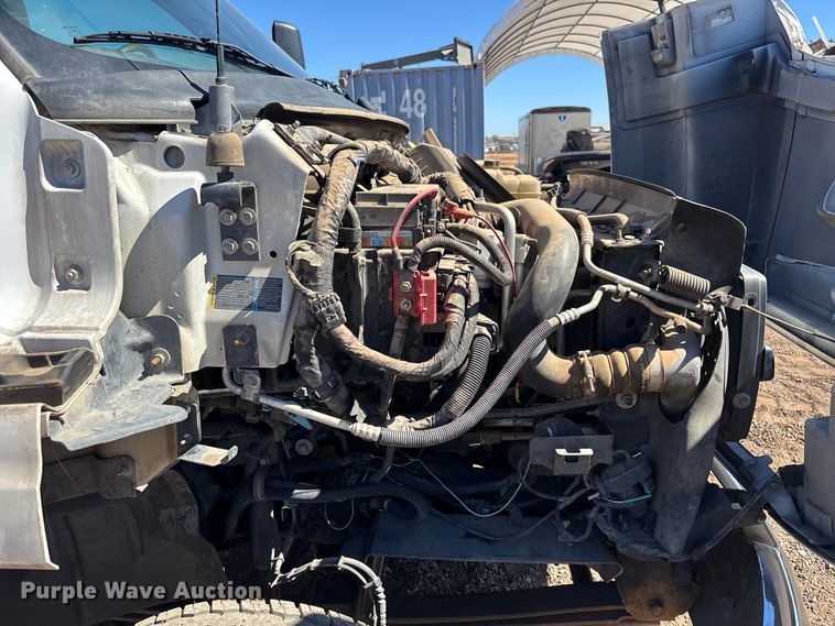 image for item ER7686 2008 Chevrolet C4500 flatbed truck